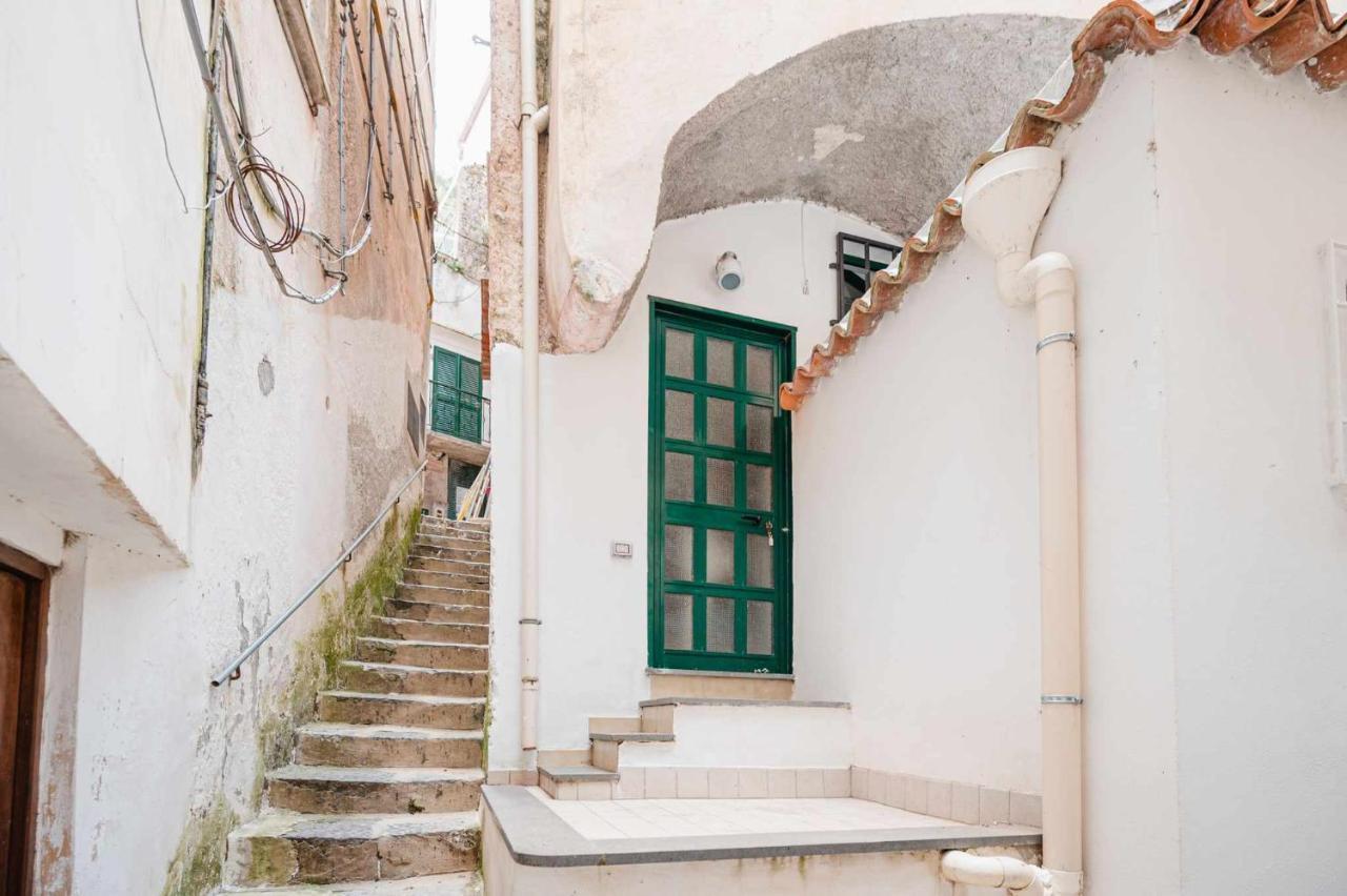 Apartamento White Amalfi Centro Storico By Italianhost Exterior foto